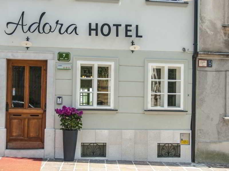 Bloom Hotel Ljubljana Exterior photo